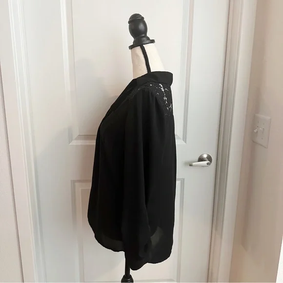 Roz&Ali Lace Black Llng Sleeve Button Up Blouse - Picture 3 of 7